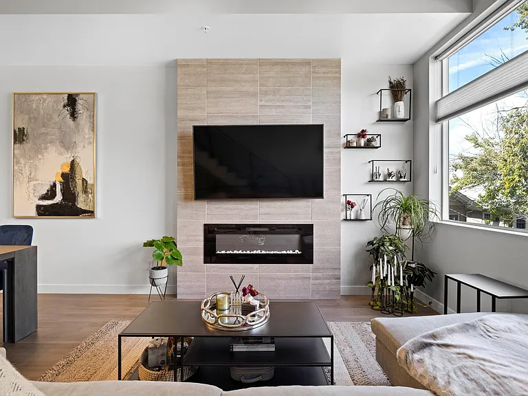 1624 N Irving St #4 — Photo 13