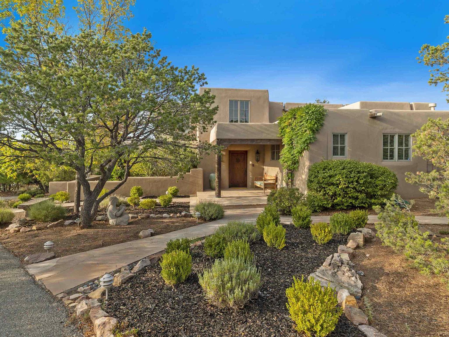 805 Garcia St, Santa Fe, NM 87505 | Zillow