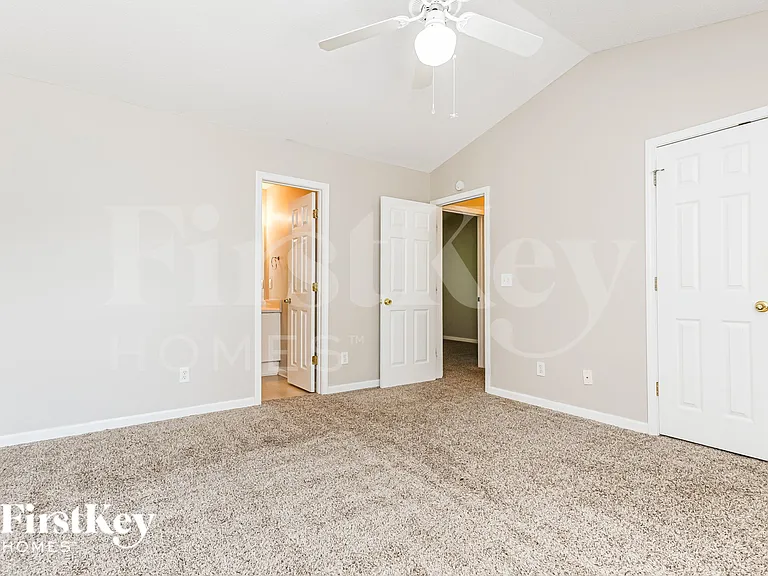 102 Watercress Ct — Photo 12