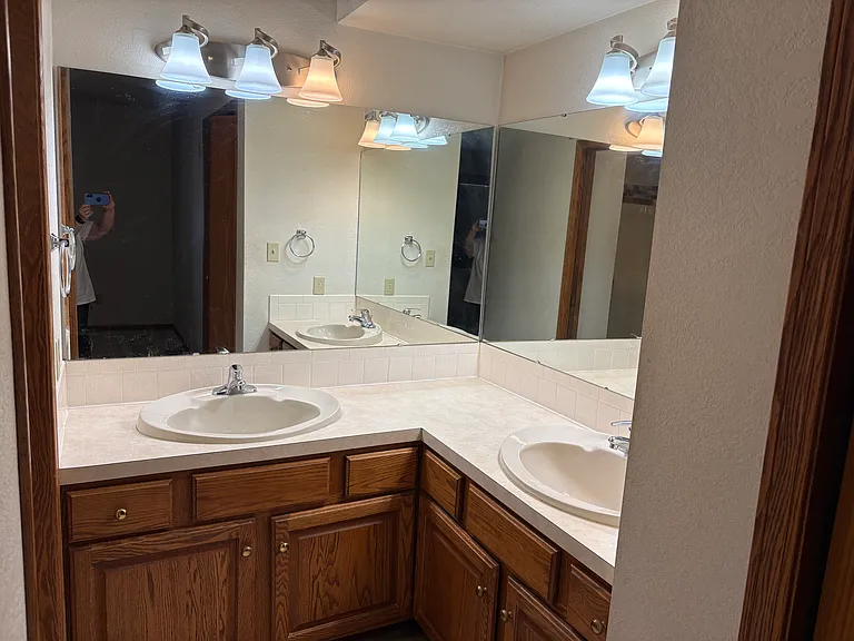 426 Crestridge Cir — Photo 7