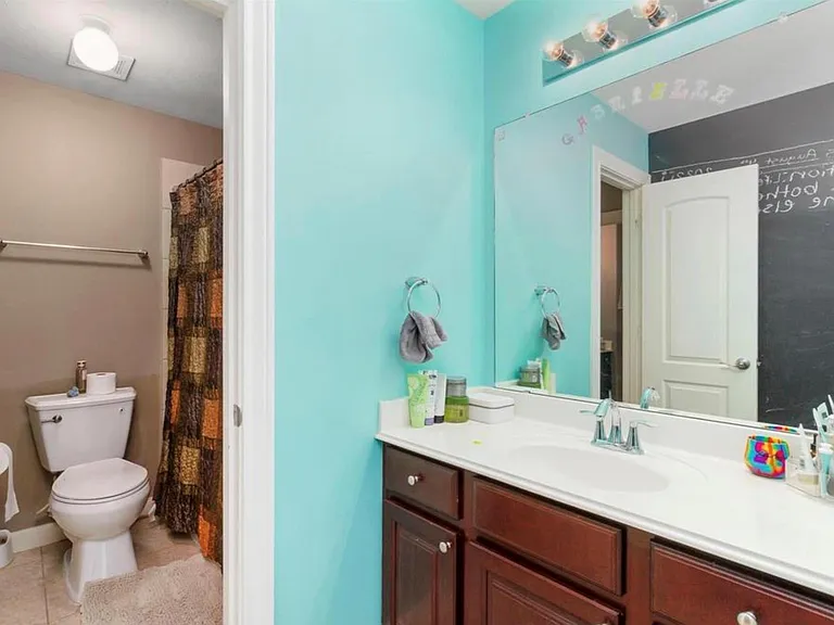 2211 Mad River Ln — Photo 31