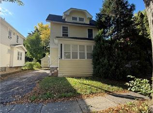63 Dickinson St, Rochester, NY 14621