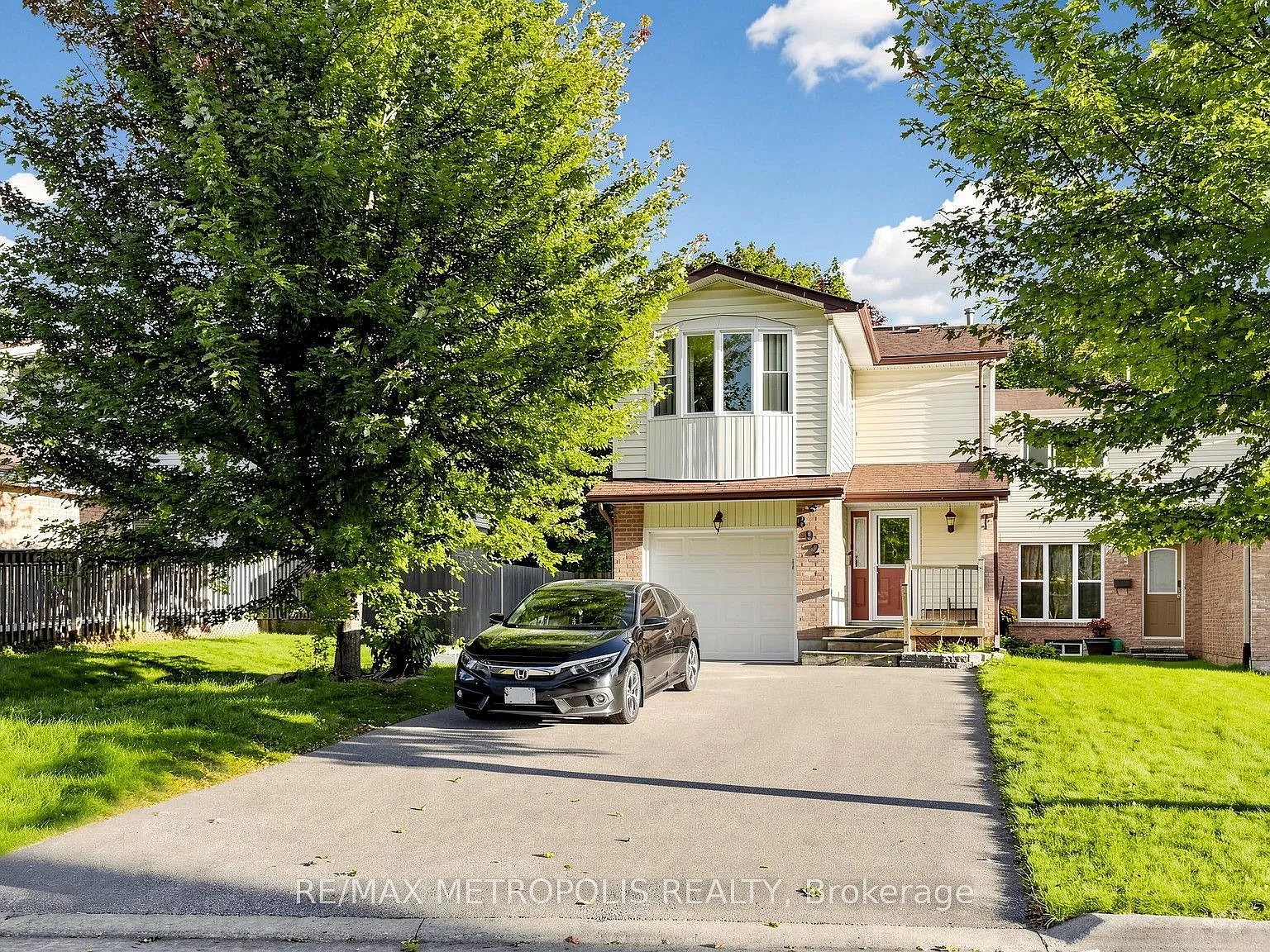 4 bed, $3,200 — Photo 2
