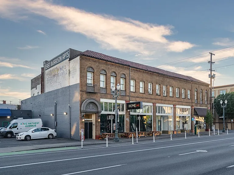 Morrison Street Apartments — Photo 7