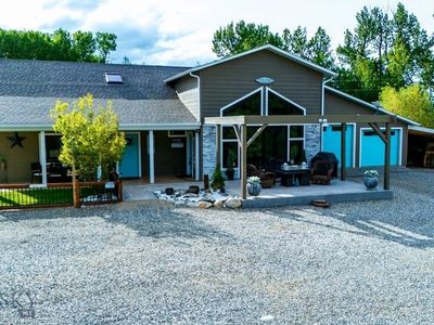 7734 Us Highway 212, Roberts, MT, 59070