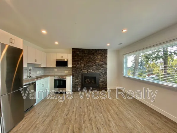 105B Boppart Ct, Kelowna, BC V1V 1G4
