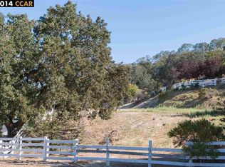 747 Castle Rock Rd, Walnut Creek, CA 94598