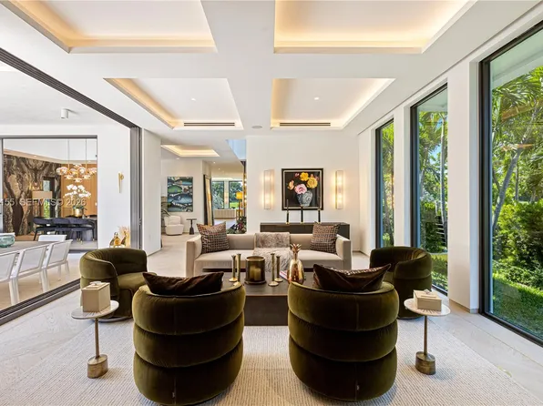 2499 N Meridian Ave, Miami Beach, FL 33140