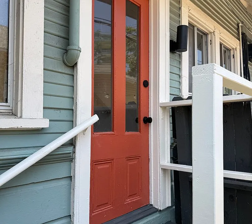 128 S Ave 63