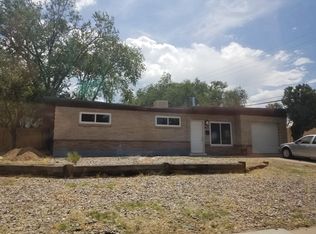 1226 Christine St NE, Albuquerque, NM 87112
