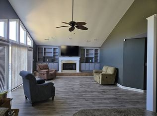 107 Spaulding Dr, Scottsburg, IN 47170