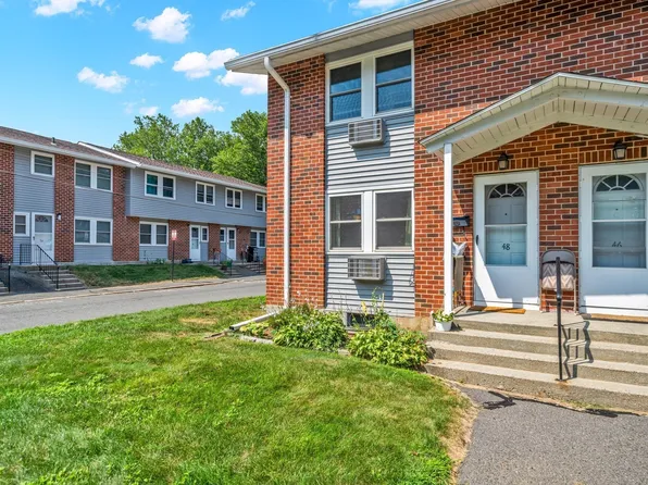 48 Manor Ct #48, Springfield, MA 01118