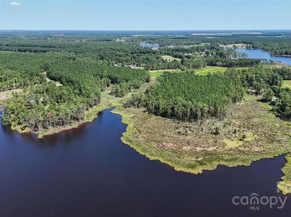 McGowan Rd, Bath, NC 27808