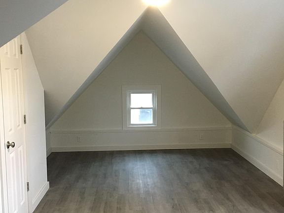 4th image of 83 Avon St Floor 2