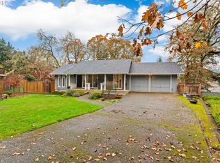 3823 Wilshire Ln, Eugene, OR 97405