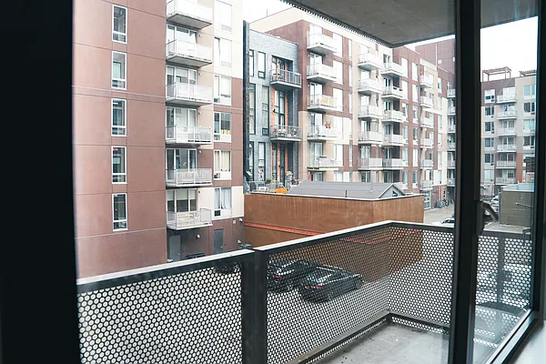 Rented by 620 MGMT | media 16