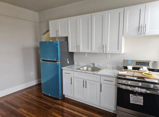 7933 Myrtle Ave APT 3R, Ridgewood, NY 11385