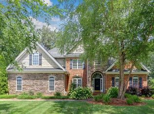 5487 Taylors Run Dr, Clemmons, NC 27012