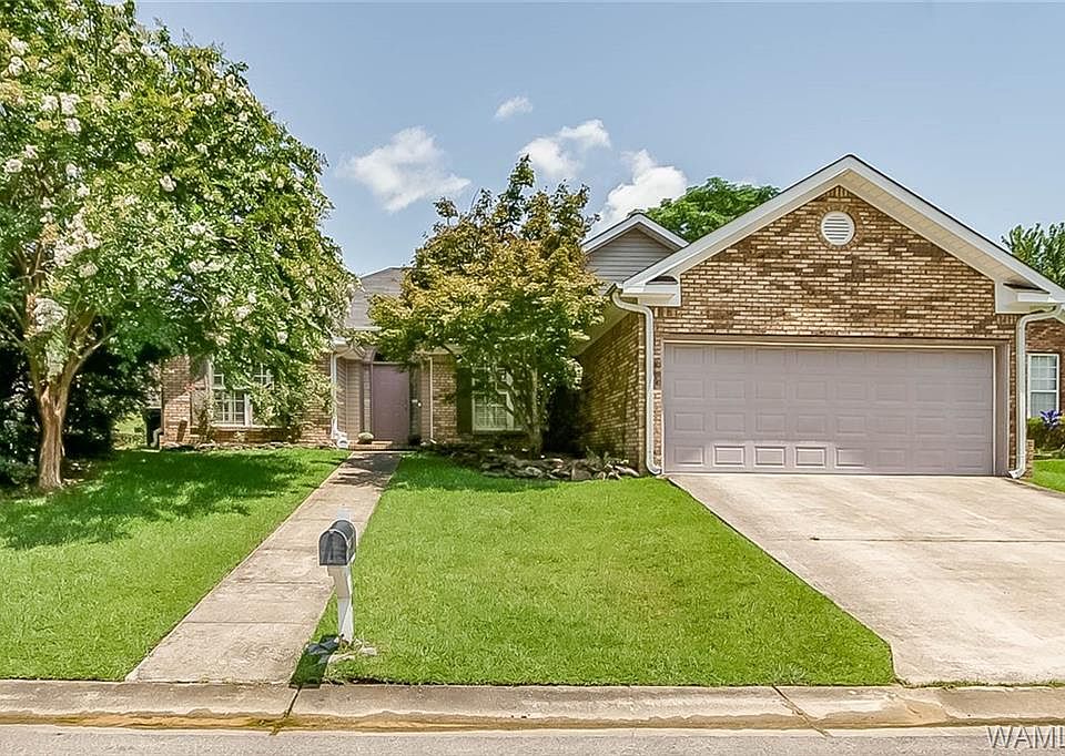 1st image of 8701 Meadowlake Village Dr