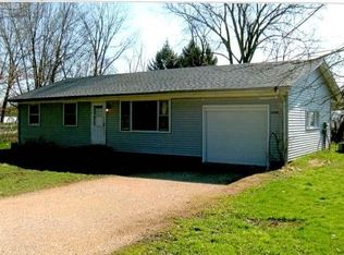 7N169 Pakan Dr, St Charles, IL 60174