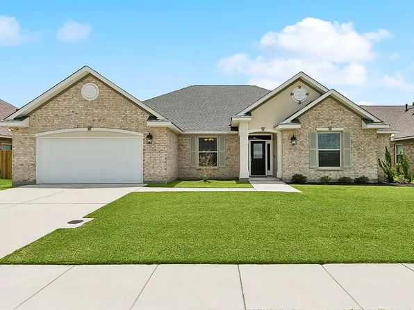 2645 Greenville Dr, Marrero, LA 70072