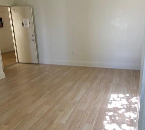 5th image of 4069 S Broadway