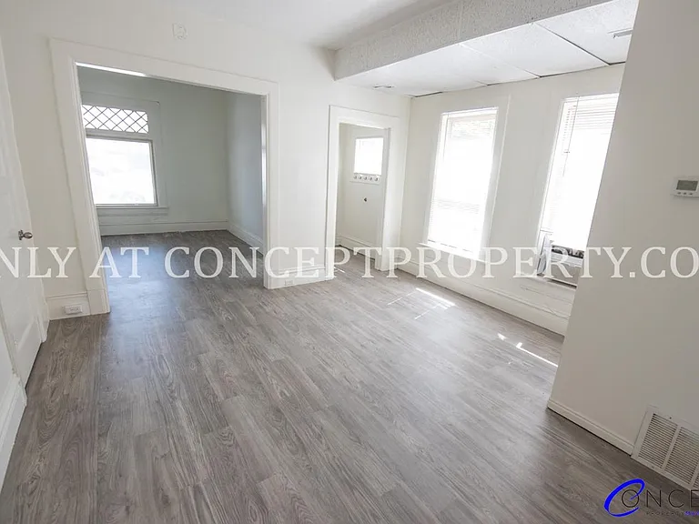 5000 S Jones Ct — Photo 42
