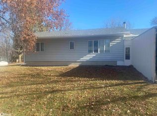 314 S 4th St, Humeston, IA 50123