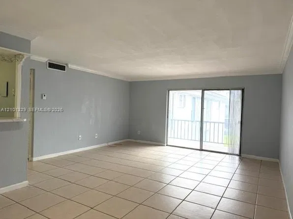 10391 N Kendall Dr, Miami, FL