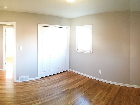 4th image of 7100 Burnly St