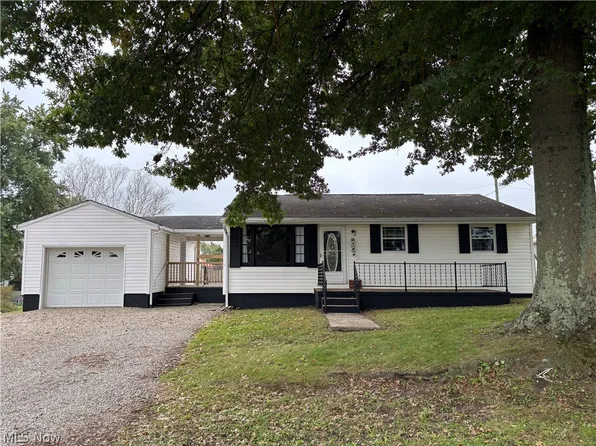 320 4th St, Philo, OH 43771