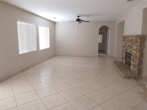 5th image of 26102 Manzanita St