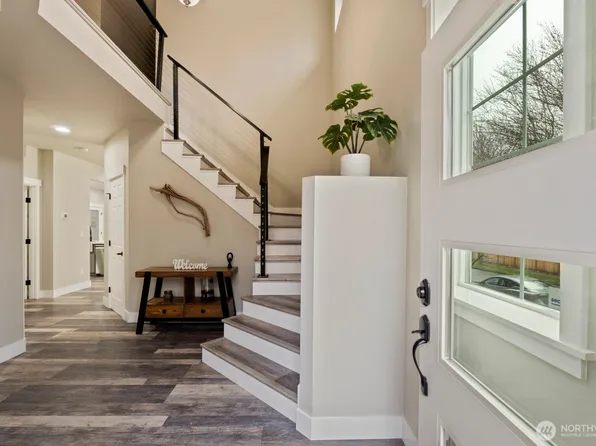 4233 154th Place SE, Bothell, WA 98012