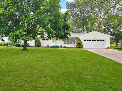 206 Harvest Ln, Oak Harbor, OH, 43449