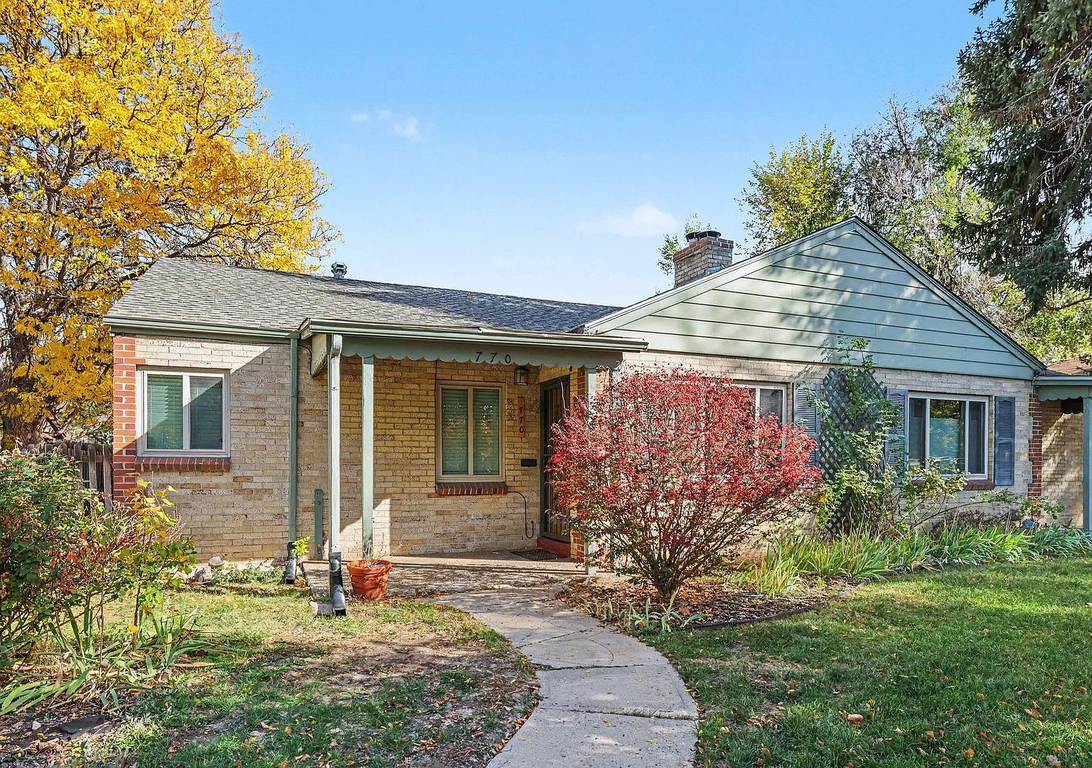 Charming Duplex with Large Yard in the Heart of Hale — Photo 1