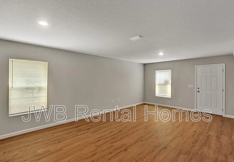1145 Canal St — Photo 6
