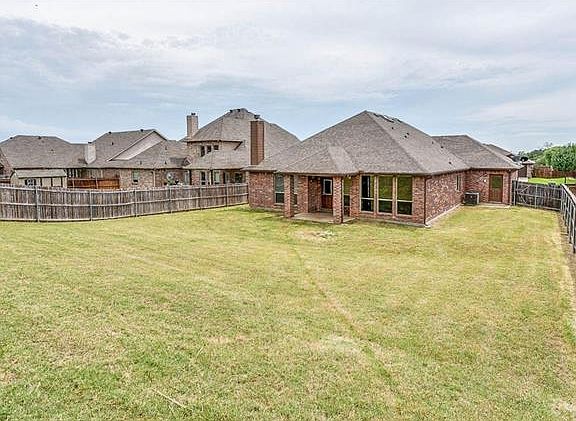 4th image of 1557 Salado Trl