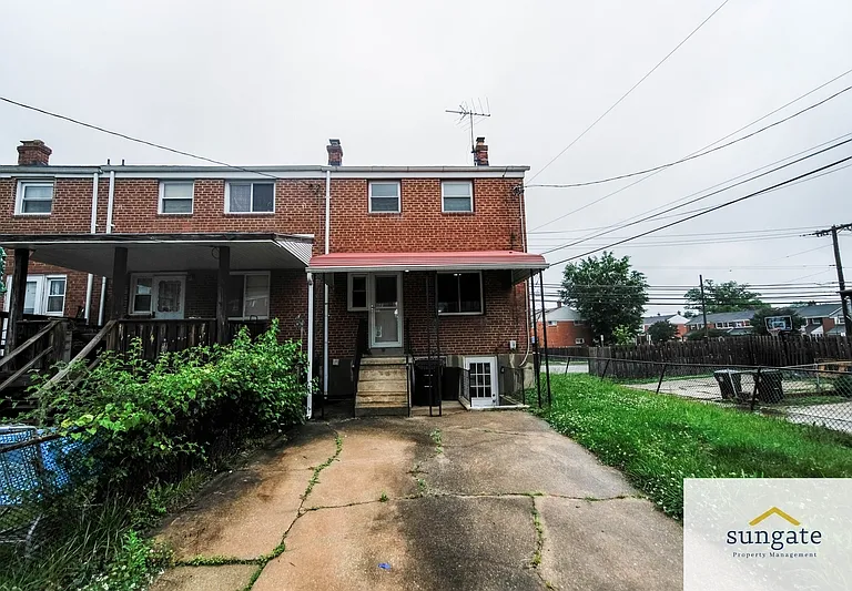 3427 N Point Rd — Photo 36