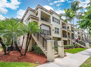 5840 W Sample Rd APT 301, Pompano Beach, FL 33067