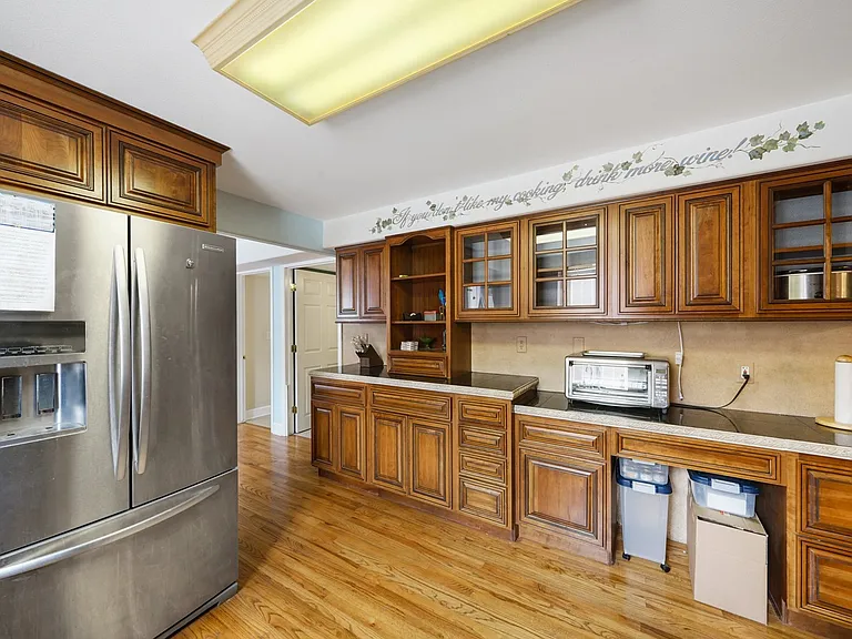 2518 W Colorado Ave #B — Photo 6