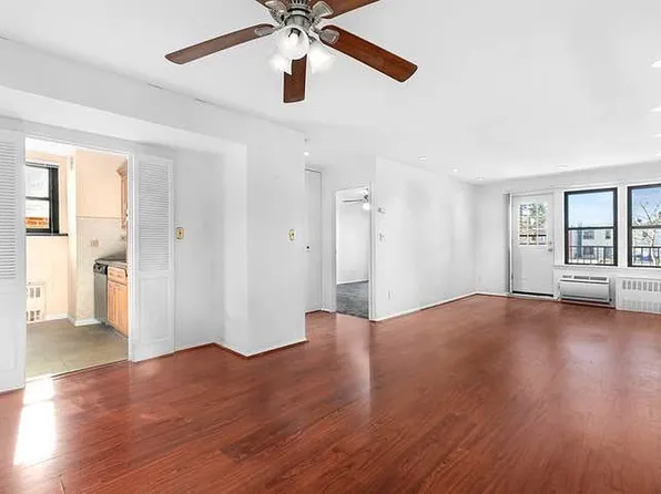 1874 Pelham Pkwy S APT 2H, Bronx, NY 10461