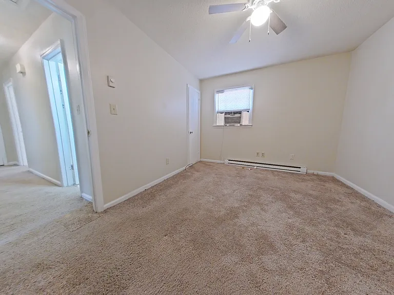 1105 Meadowbrook Blvd — Photo 5