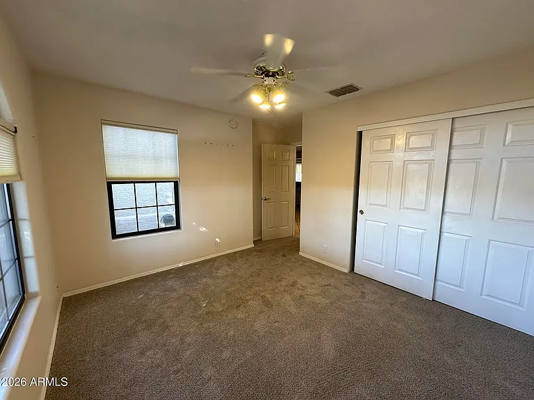 14462 N Sherwood Dr #B — Photo 11