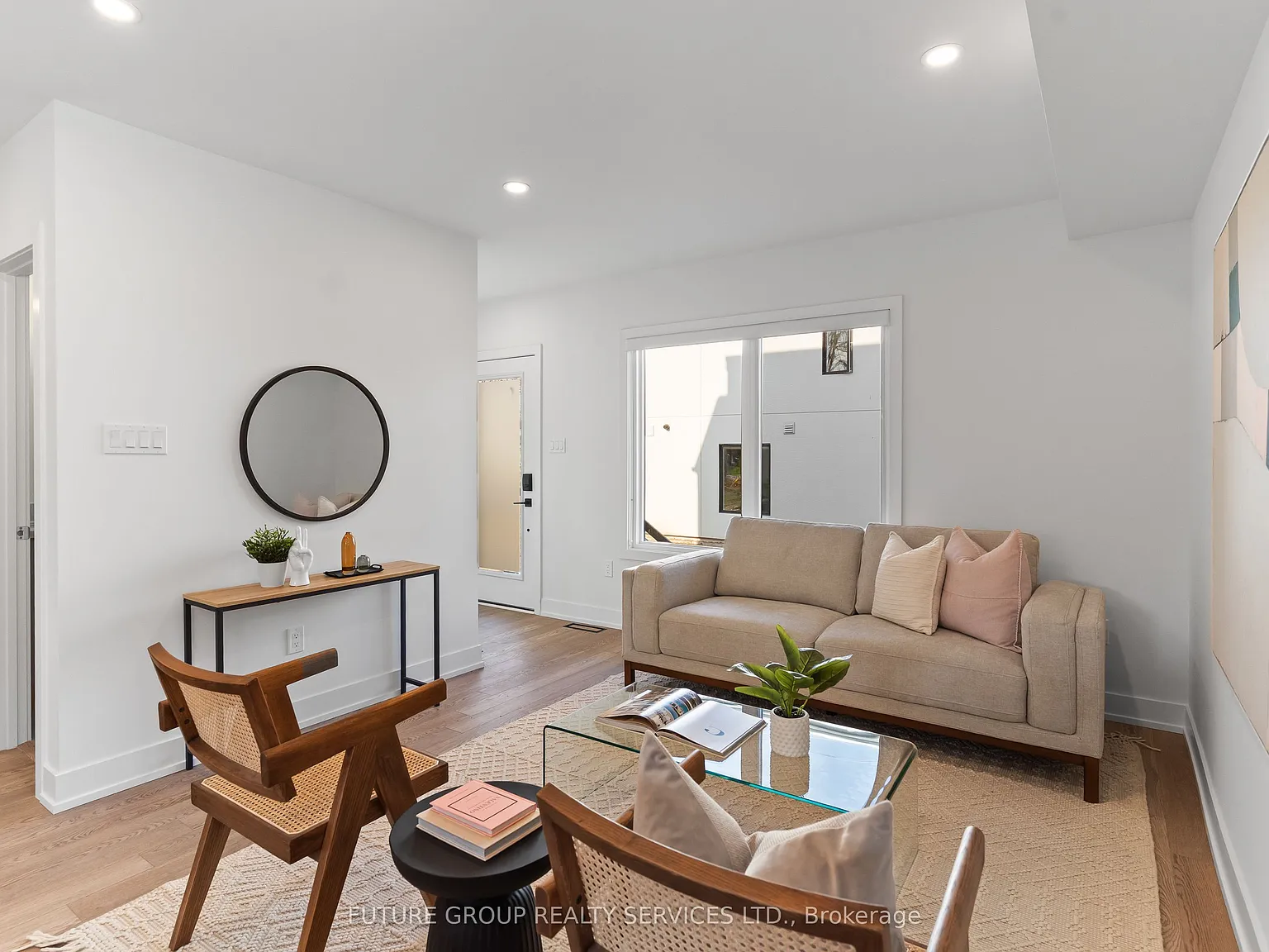 3 bed, $3,495 — Photo 4
