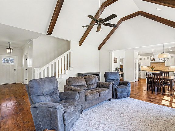5th image of 1213 Chancery Ln