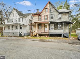 43 Wideawake St, Pine Grove, PA 17963