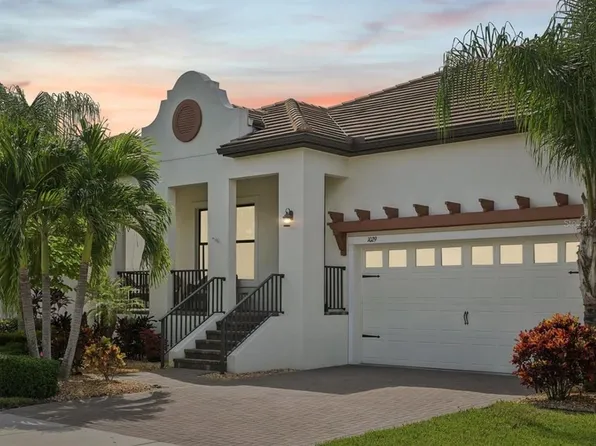 1029 Seagrape Dr, Ruskin, FL 33570