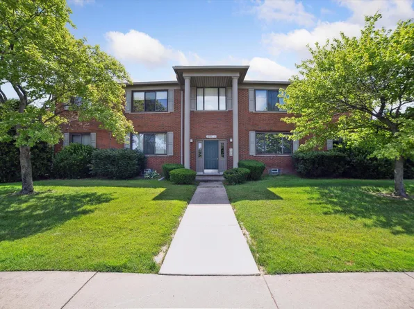 32708 Harper Ave #5, Saint Clair Shores, MI 48082