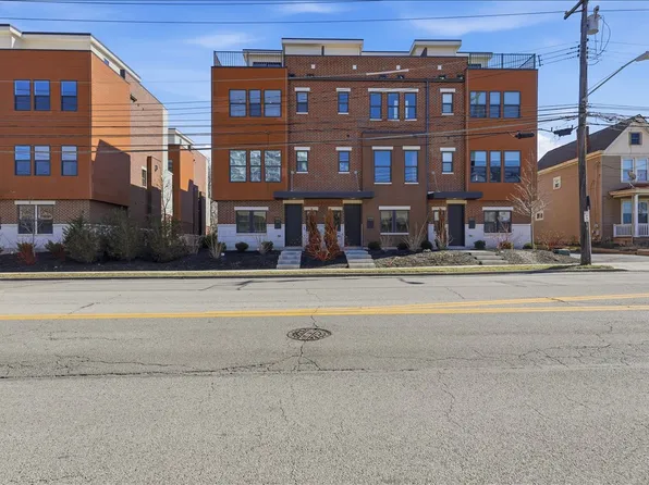 3908 Edwards Rd, Cincinnati, OH 45209