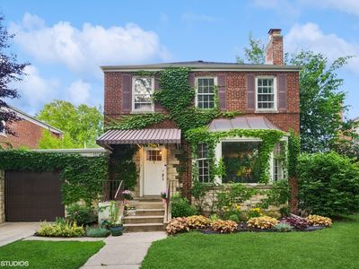 5515 N Virginia Ave, Chicago, IL, 60625
